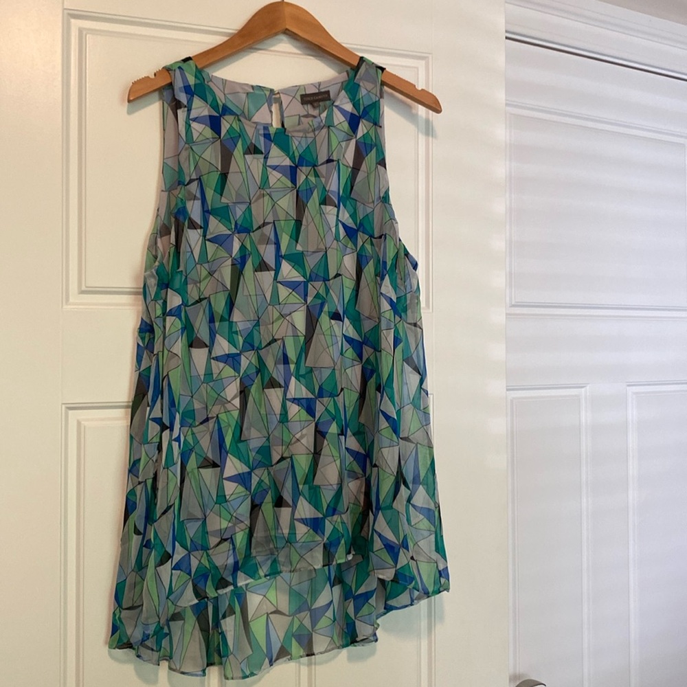 Vince Camuto Top